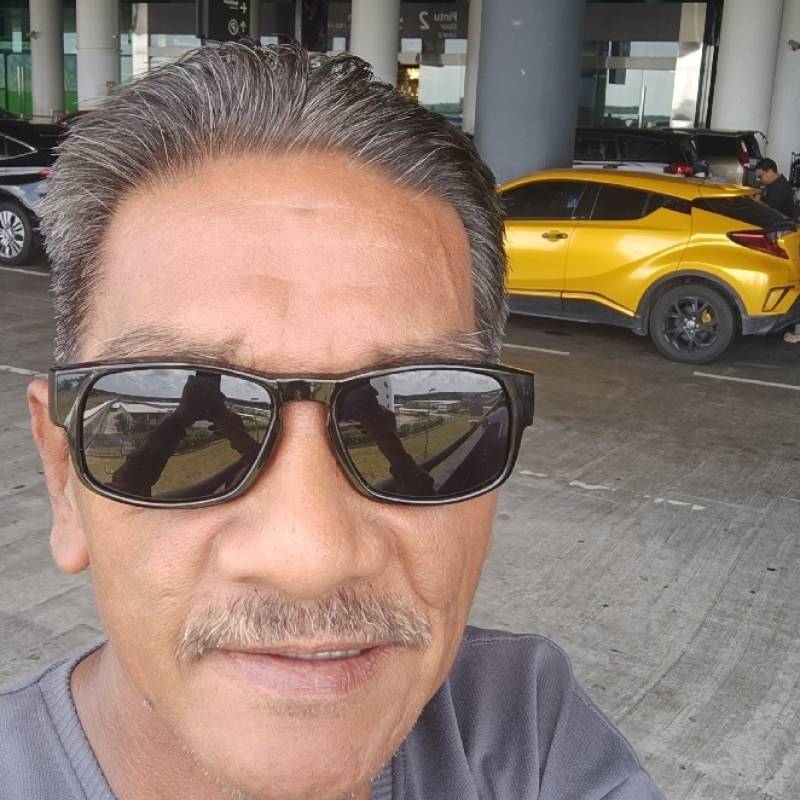 Mokhtar, 63, Hi