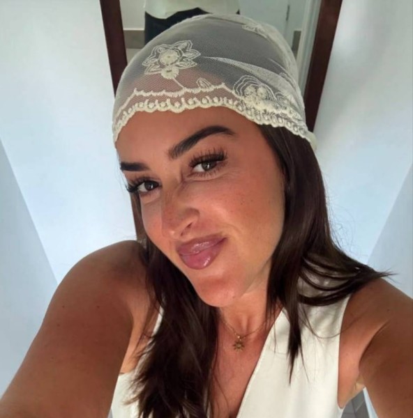 Alma, 40, Fort Mohave
