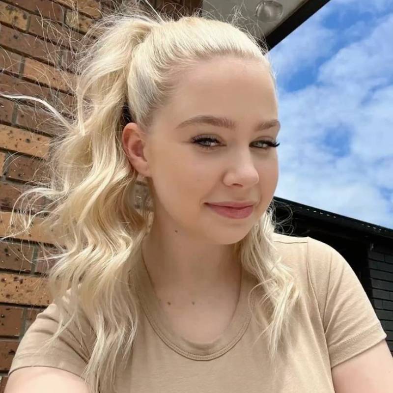 Rose, 27, Makhambet