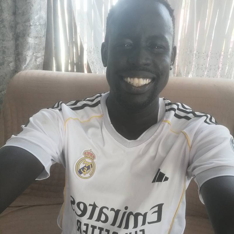Lal, 31, Jifrah