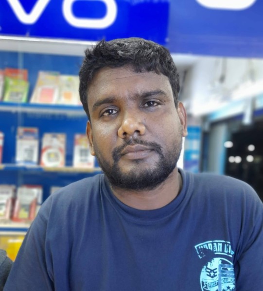 momin, 41, Gimbi