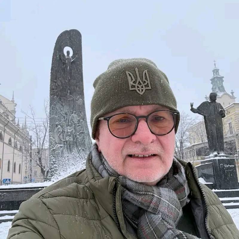 Wattie, 69, Midyat