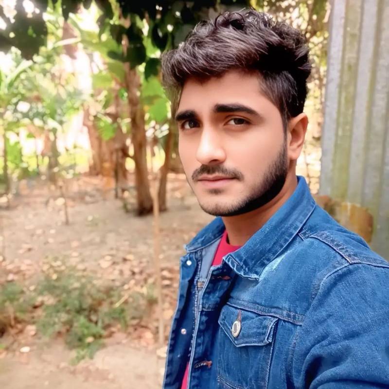 MD YOUSUF, 30, Touboro