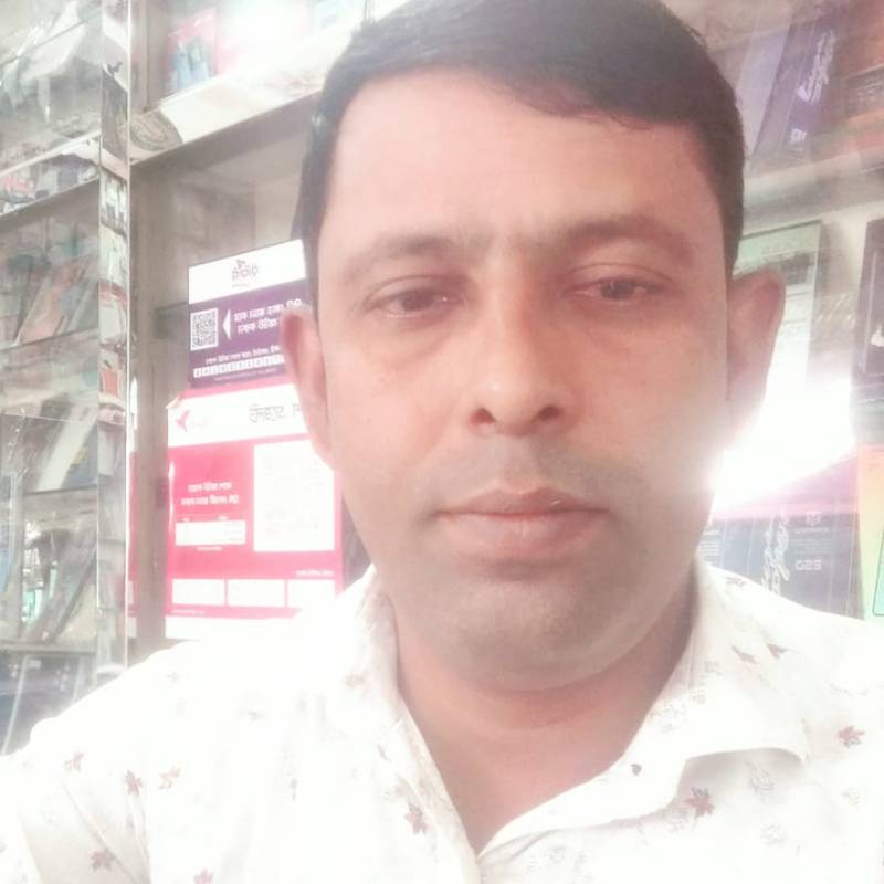 Makbul, 42, Paola