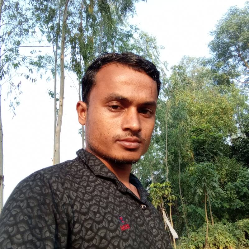 Momin, 22, Saktipur