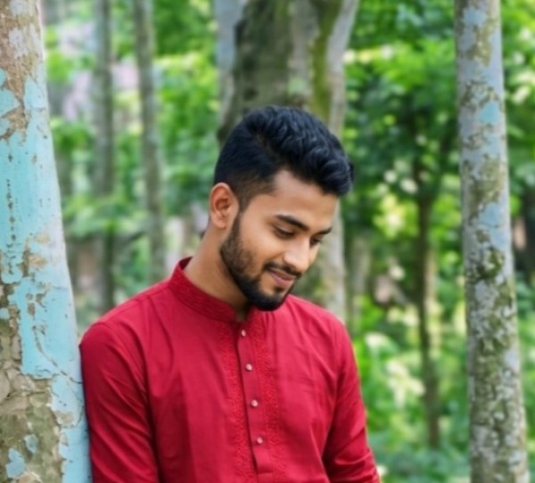 MD Akash, 26, Obleevo