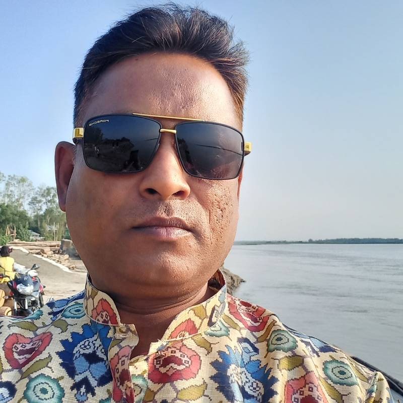 Niamun, 54, Navajo