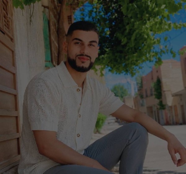 Farouk, 26, Francais