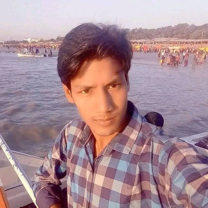 Mir, 25, Kuks