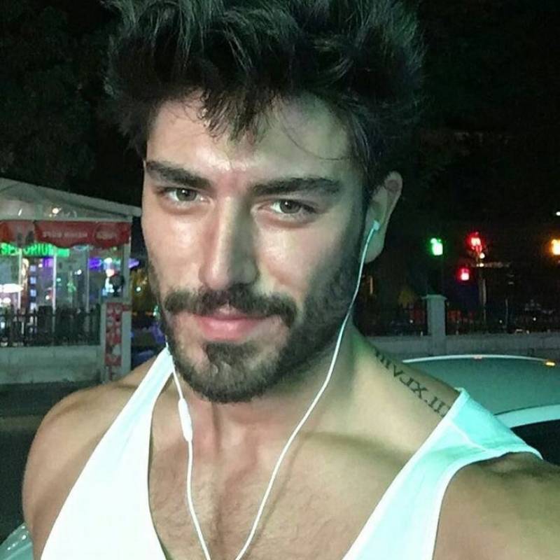moha, 27, American Samoa