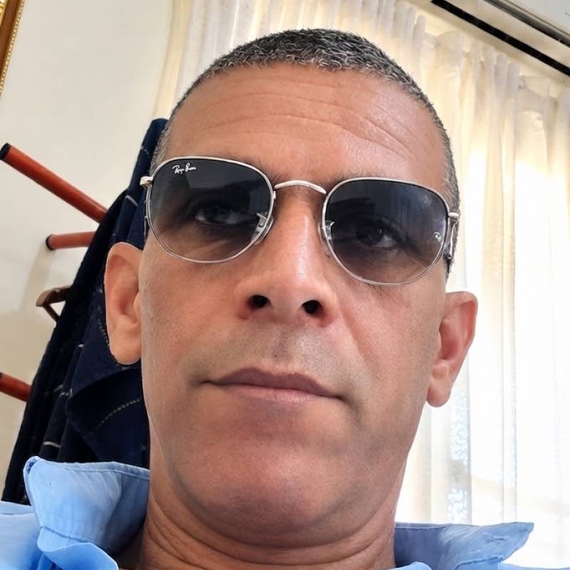 Nizar, 48, Metlaoui