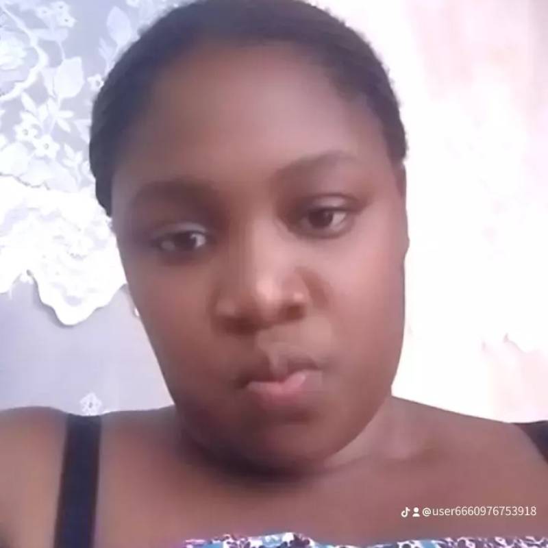 Harriet, 21, Shaanxi