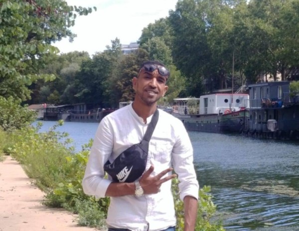 Zam, 37, Dhaka Chattagram