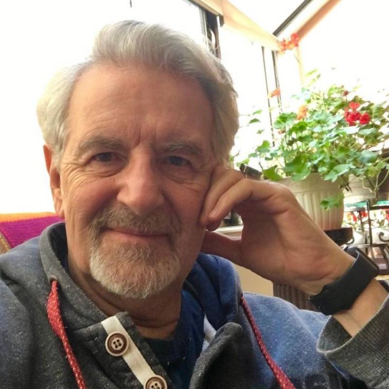 Robert, 56, United Kingdom
