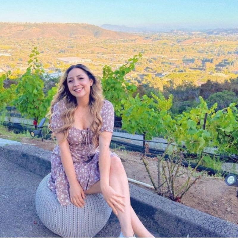 Lara, 36, Domrat
