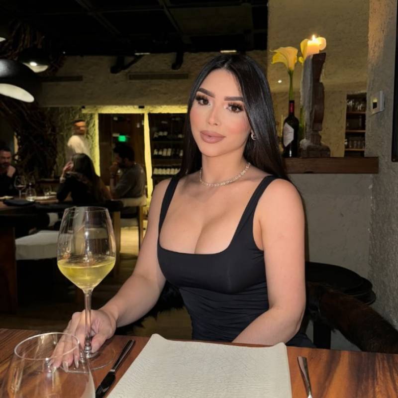 Mia, 33, Yangjiang