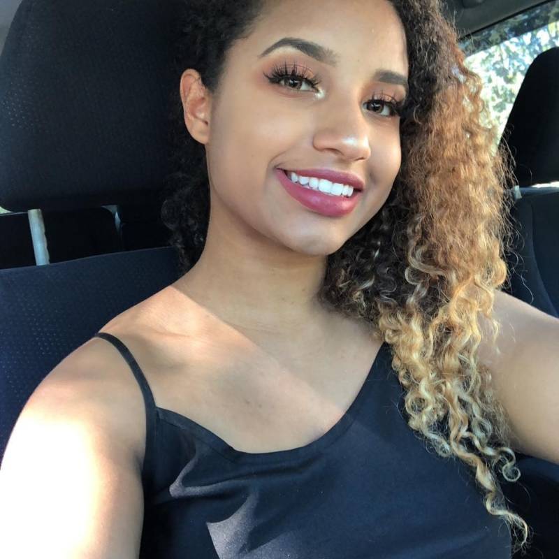 Olivia, 36, Courtenay