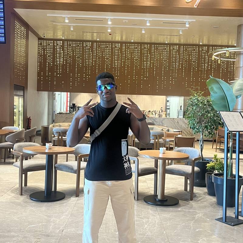 Madou, 26, Berdsk