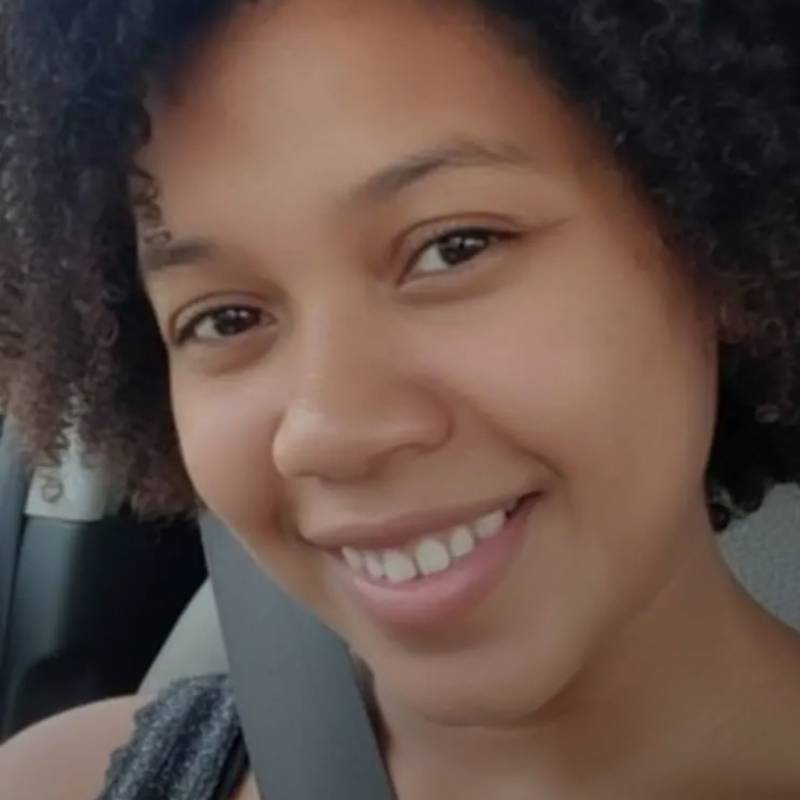 Carenne, 18, Whitburn