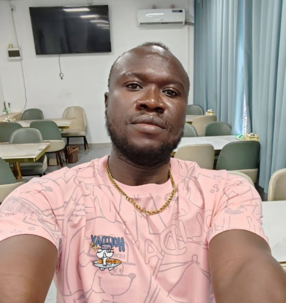 Kwaku, 41, Chaoke