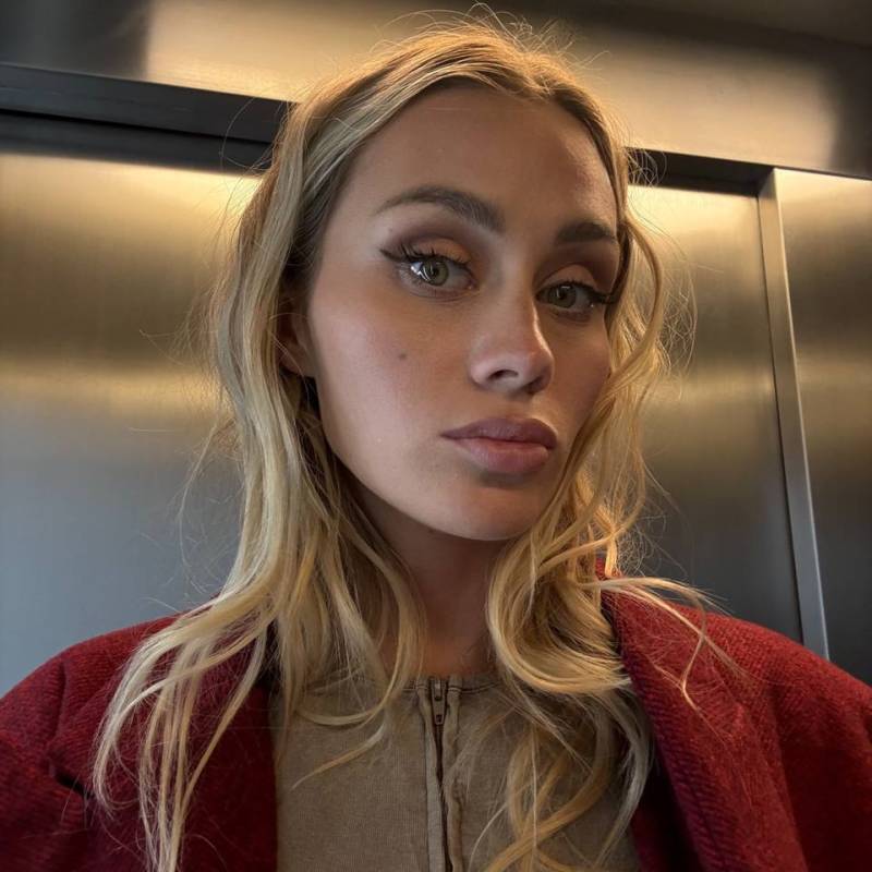 Amelia, 18, Yuryuzan