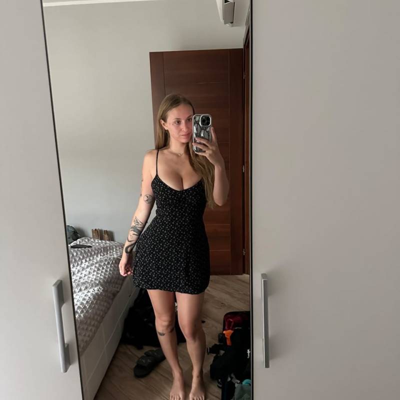 Becky, 18, Damous
