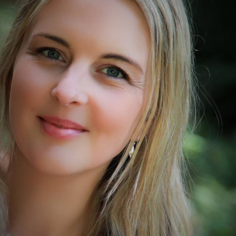 comey, 18, Maromby