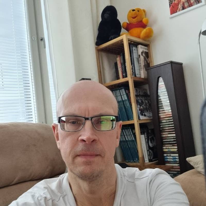 Juha, 55, Jianshi
