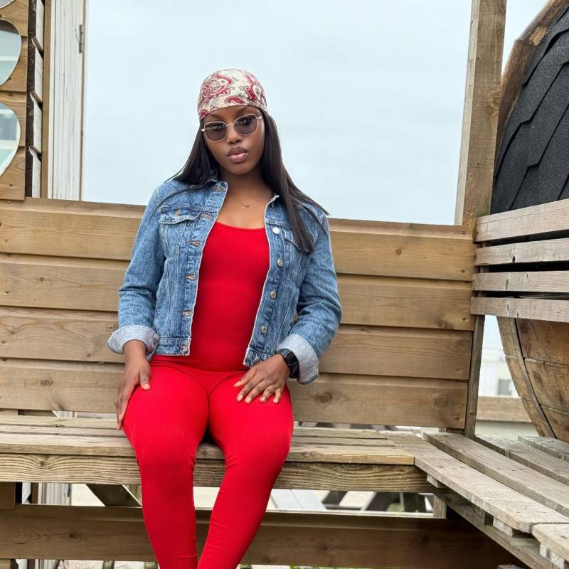 Celia, 32, Palhoa