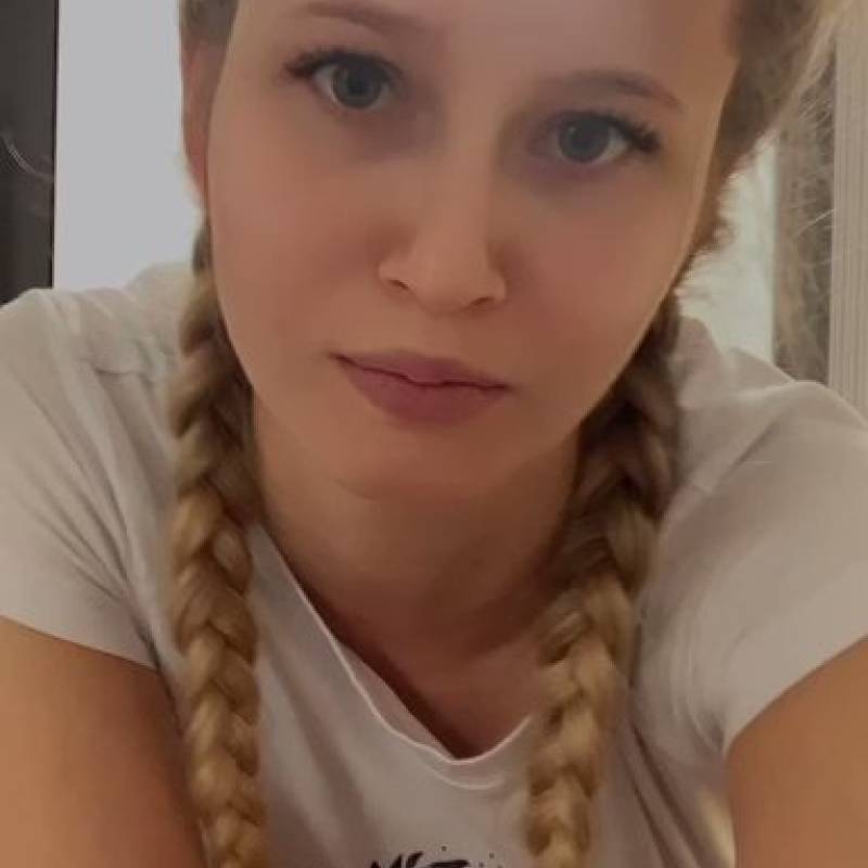 Stella brooks, 30, Dima