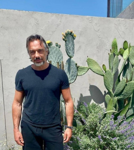 walter, 58, Minato