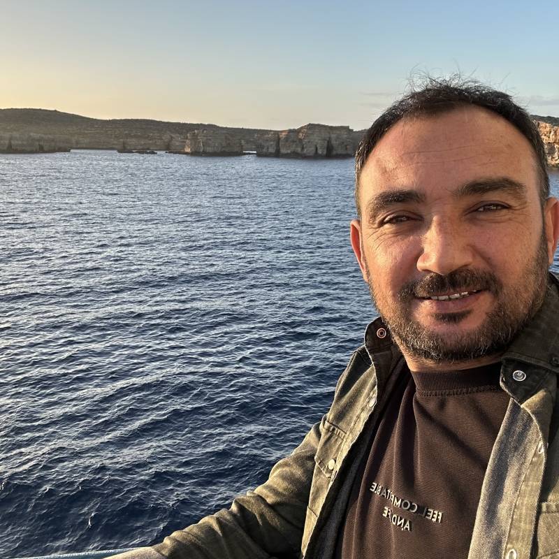 Can Yücel, 39, Glria