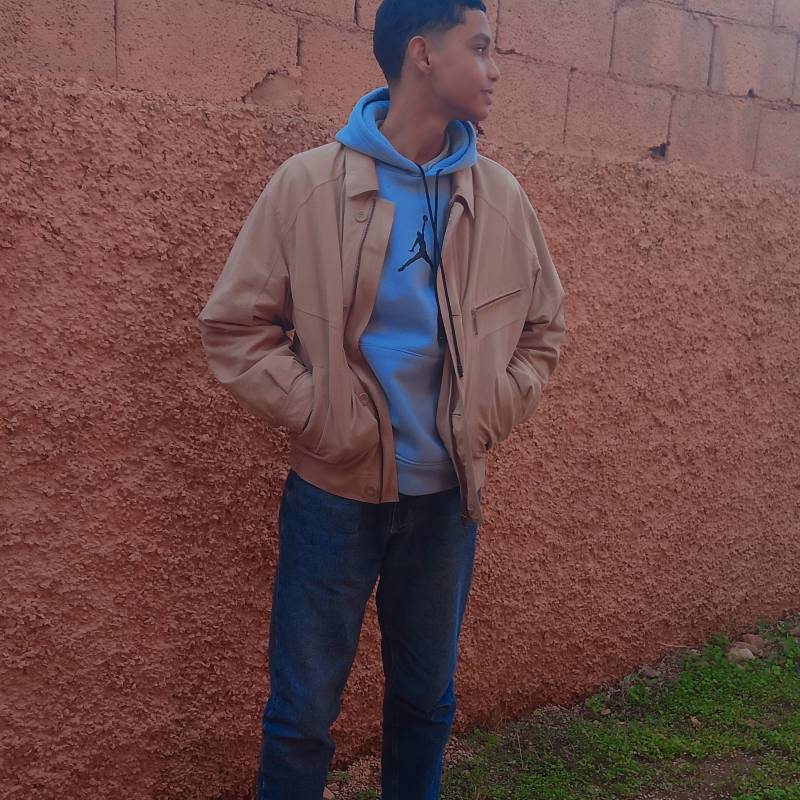 khalid, 18, Shikokuch