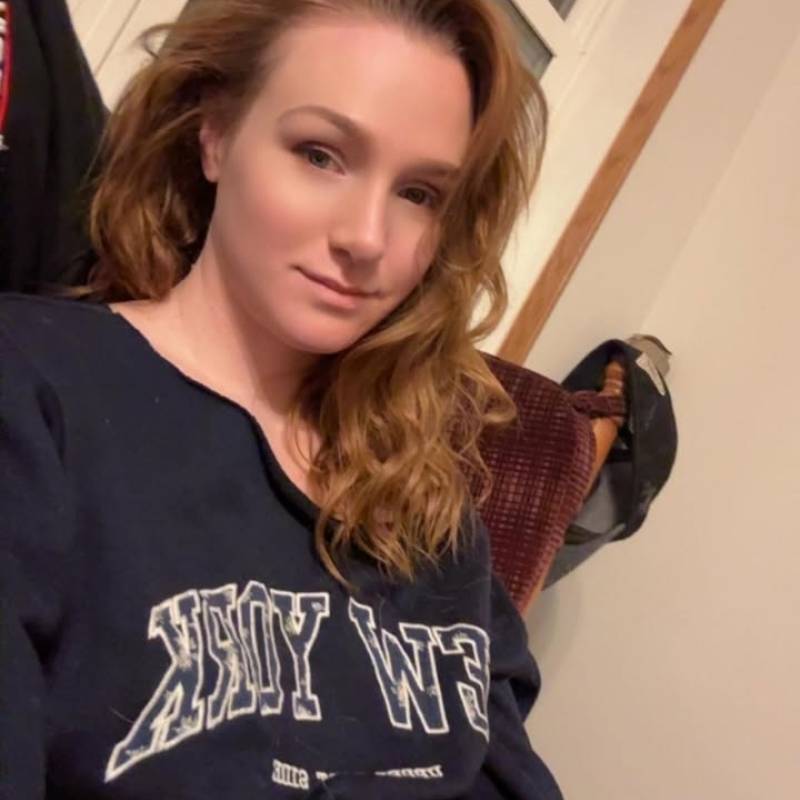 Victoria, 35, La Pche