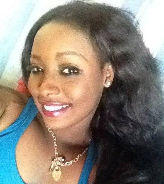 Prisca, 29, Umburetama