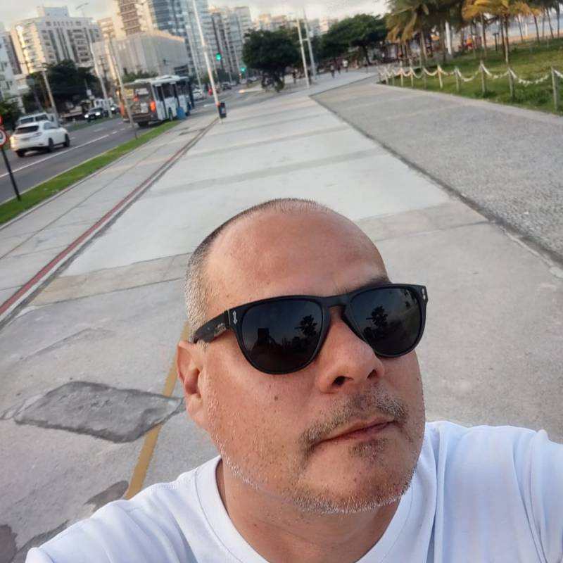 Mike, 44, Myk