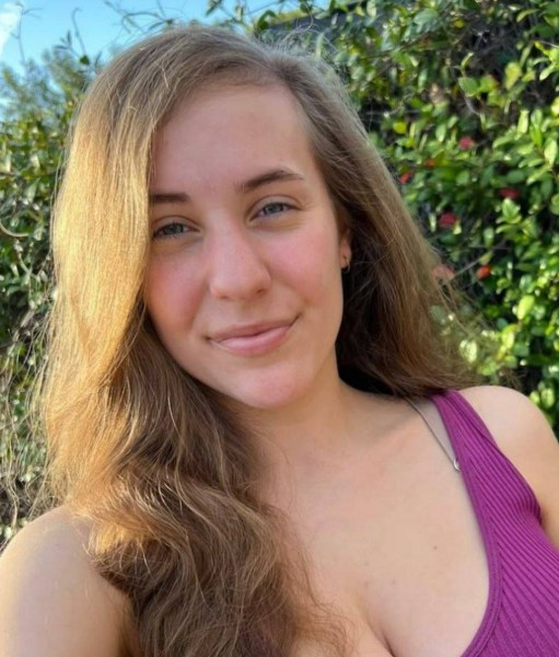 Mary wood, 35, Buga