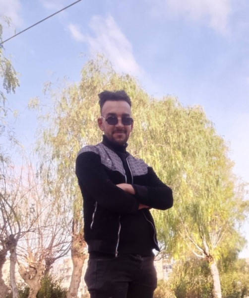 Fouad, 31, Les Sablesdolonne