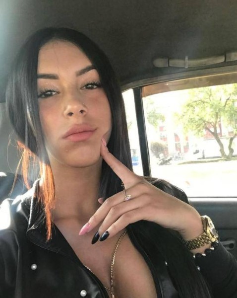 Marina, 27, Solymr