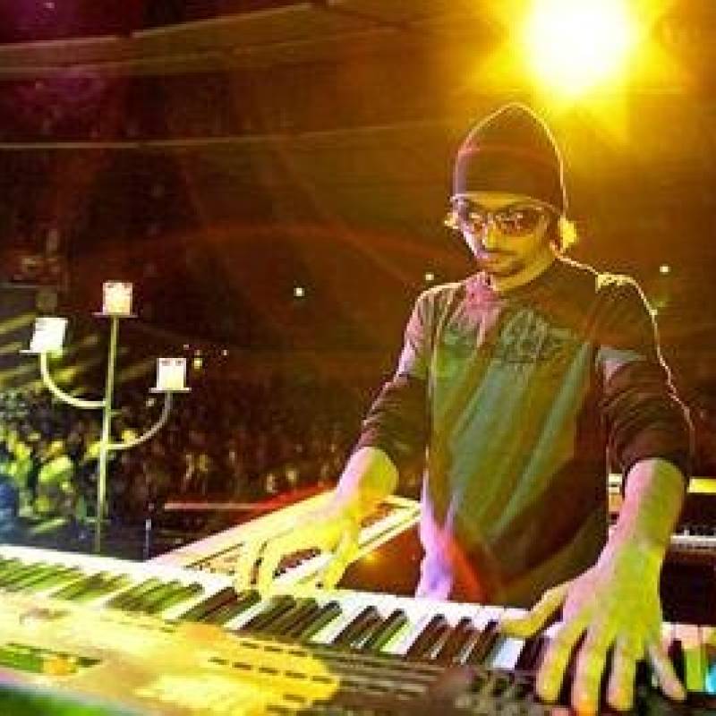 Sam, 48, Nandiala
