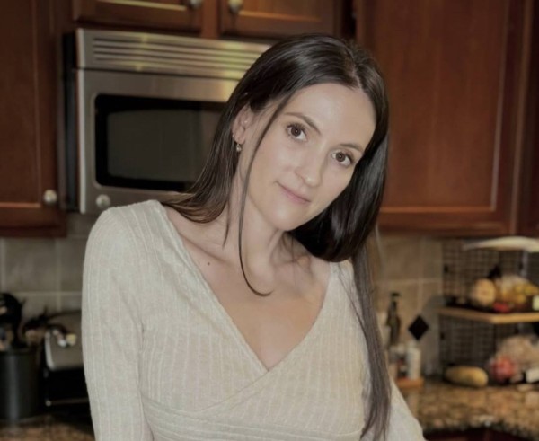Vicky, 37, Mill Hill