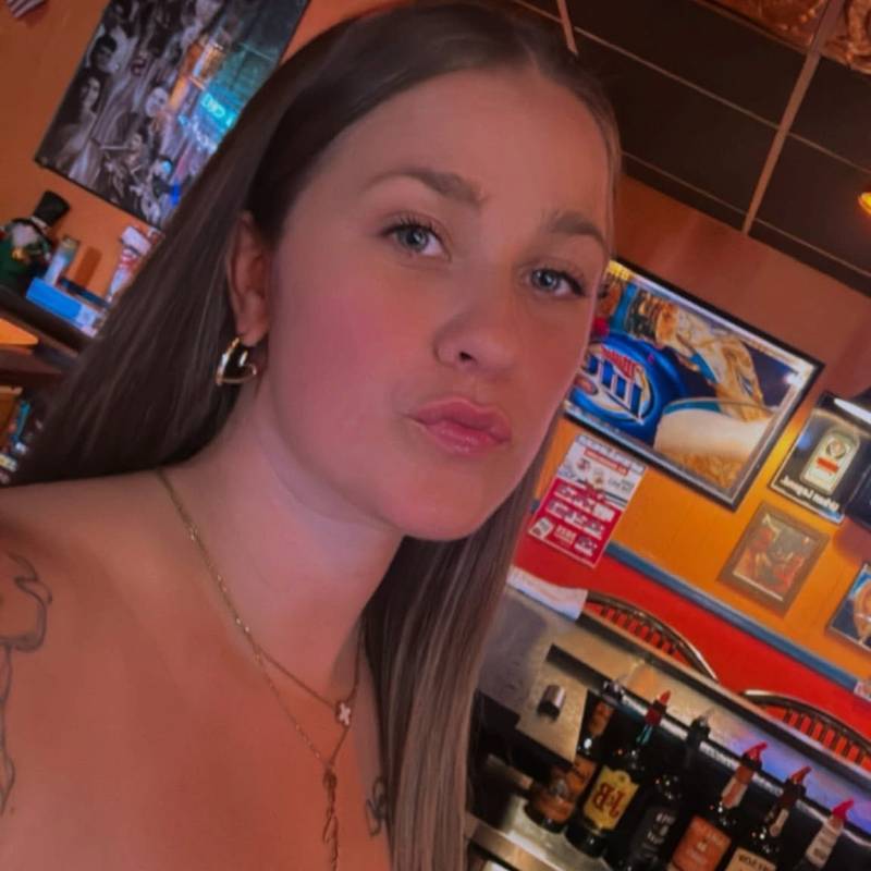 mary, 28, Brewer
