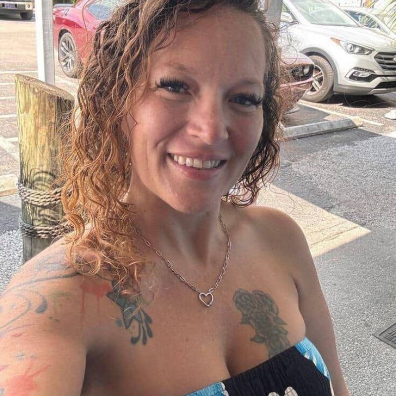 Laura sandral, 26, Kish
