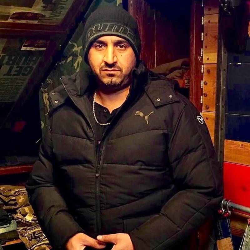 Alexander, 55, Jabaliya