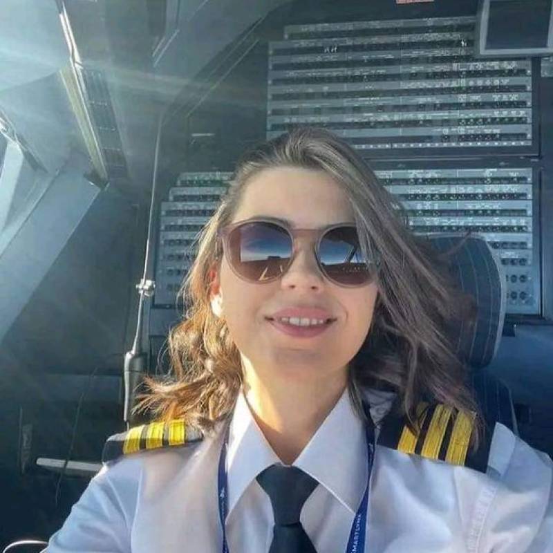Elena George, 32, Lgov