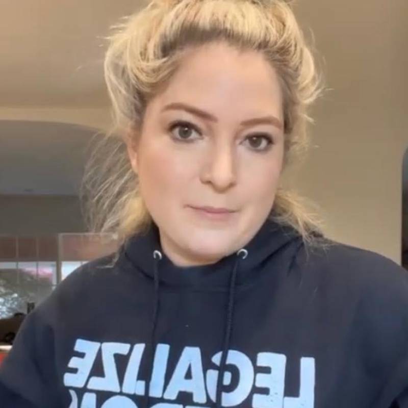 Joanne, 36, Sograha