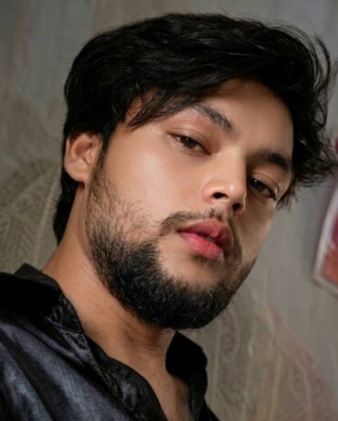 Usman, 26, Hindalgi