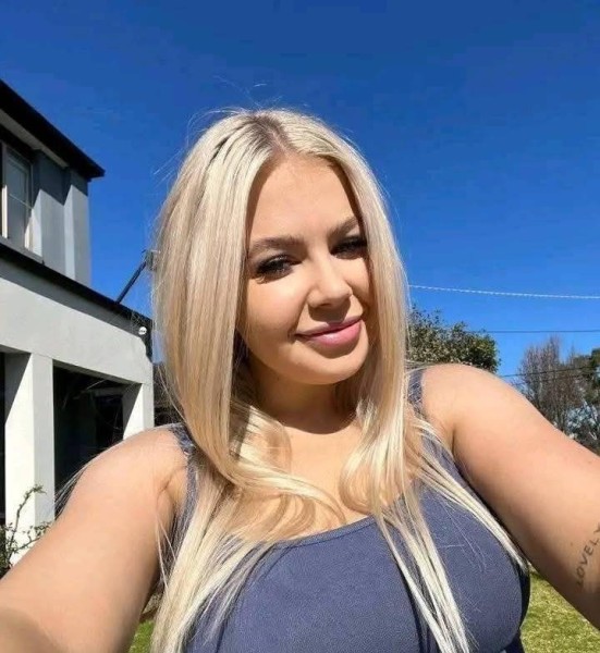 Anna lison, 22, Plast