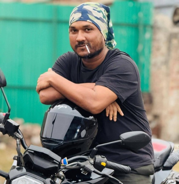 MD sumon, 37, Masaka