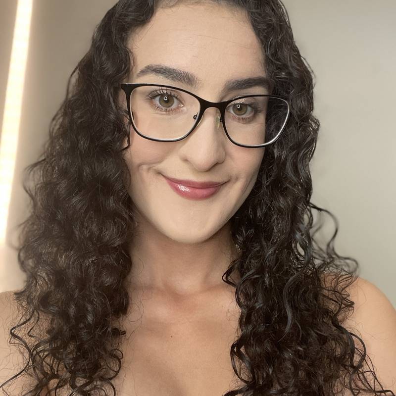 rose, 36, Irukanni